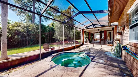 Exterior - 627 E Bianca Cir, Saint Augustine, FL 32086 photo 6 of 17