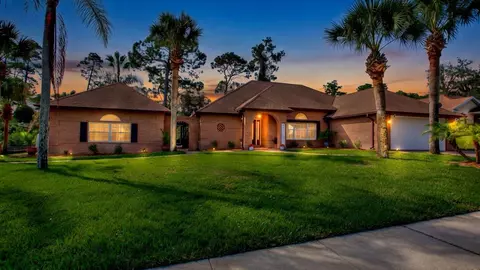 Exterior - 627 E Bianca Cir, Saint Augustine, FL 32086 photo 3 of 16