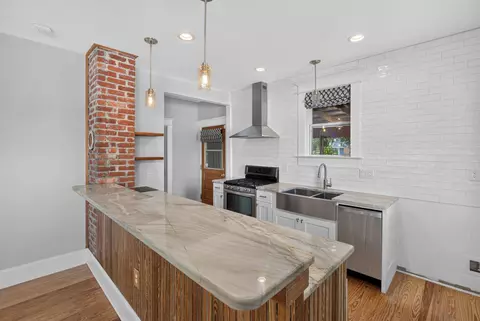 Kitchen - 206 Cabeza St, Saint Augustine, FL 32080 photo 5 of 8