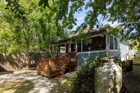 Exterior - 206 Cabeza St, Saint Augustine, FL 32080 photo 7 of 17