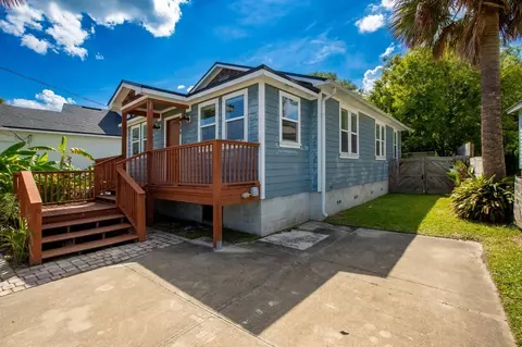 Exterior - 206 Cabeza St, Saint Augustine, FL 32080 photo 3 of 17