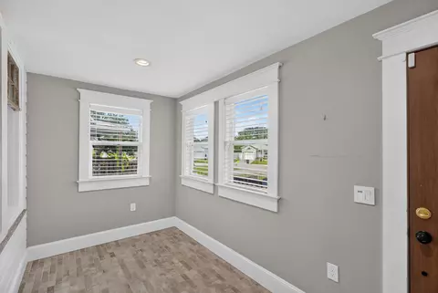 Entry Way - 206 Cabeza St, Saint Augustine, FL 32080 photo 3 of 12