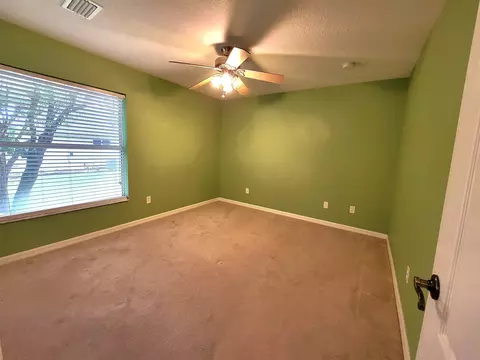Bedroom - 933 Mirror Lake Dr, Saint Augustine, FL 32086 photo 3 of 5