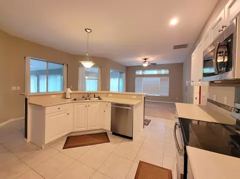 Kitchen - 933 Mirror Lake Dr, Saint Augustine, FL 32086 photo 1 of 3