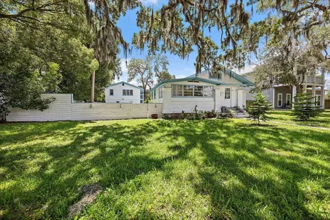 Exterior - 6 E San Carlos Ave, Saint Augustine, FL 32084 photo 5 of 7
