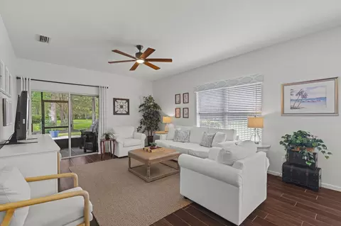 Living - 2700 Arundel Ln, Saint Augustine, FL 32092 photo 3 of 6