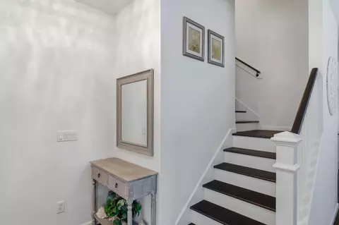 Entry Way - 2700 Arundel Ln, Saint Augustine, FL 32092 photo 4 of 4