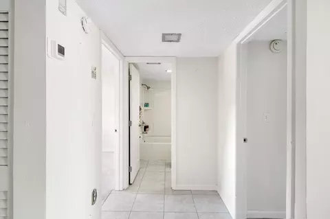 Entry Way - 7175 A1a S A103, Saint Augustine, FL 32080 photo 3 of 4