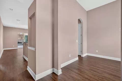 Entry Way - 412 Maribella Ct, Saint Augustine, FL 32086 photo 3 of 4