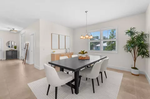 Dining - 132 15th St, Saint Augustine Beach, FL 32080 photo 1 of 2