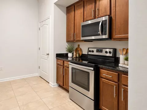 Kitchen - 1705 Golden Lake Loop, Saint Augustine, FL 32084 photo 3 of 3