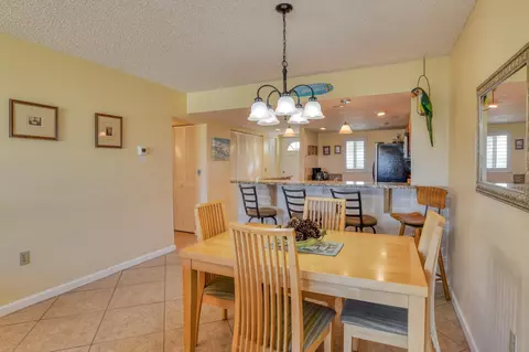 Dining - 4 Ocean Trce #323, Saint Augustine Beach, FL 32080 photo 2 of 3