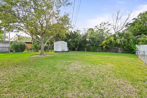 Exterior - 66 N St Augustine Blvd, Saint Augustine, FL 32080 photo 7 of 11
