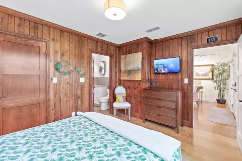 Bedroom - 66 N St Augustine Blvd, Saint Augustine, FL 32080 photo 6 of 8