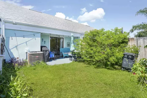 Exterior - 4003 Windjammer Ln, Saint Augustine, FL 32084 photo 4 of 5