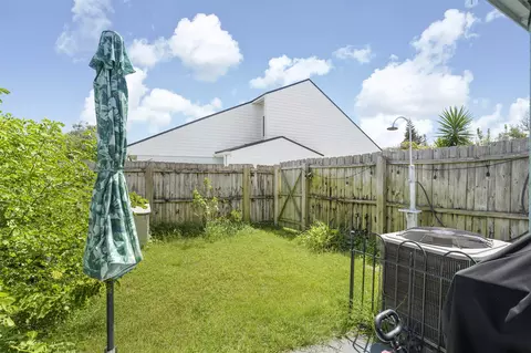 Exterior - 4003 Windjammer Ln, Saint Augustine, FL 32084 photo 5 of 5