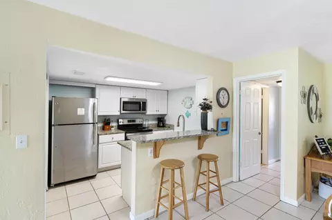 Kitchen - 4003 Windjammer Ln, Saint Augustine, FL 32084 photo 2 of 4