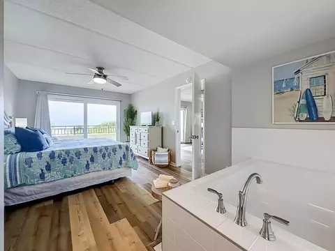 Bath - 7780 A1a S UNIT 109, Saint Augustine, FL 32080 photo 1 of 6