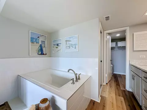 Bath - 7780 A1a S UNIT 109, Saint Augustine, FL 32080 photo 2 of 6