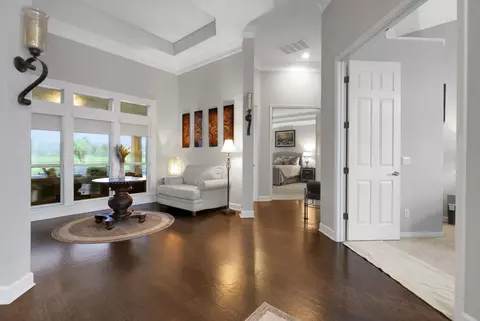 Entry Way - 5044 Blackhawk Dr, Saint Johns, FL 32259 photo 4 of 6