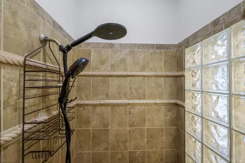 Bath - 5044 Blackhawk Dr, Saint Johns, FL 32259 photo 1 of 7
