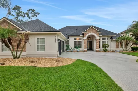 Exterior - 5044 Blackhawk Dr, Saint Johns, FL 32259 photo 3 of 12