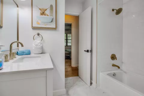 Bath - 10115 N County Road 13, Saint Augustine, FL 32092 photo 3 of 7