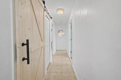 Entry Way - 2609 Screech Owl Ave, Saint Augustine, FL 32084 photo 2 of 2