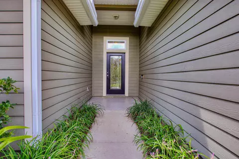 Entry Way - 70 Harris Hawk Ct, Saint Augustine, FL 32092 photo 2 of 5