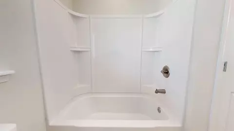 Bath - 70 Harris Hawk Ct, Saint Augustine, FL 32092 photo 8 of 9
