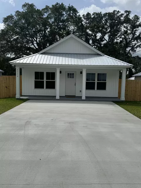 Exterior - 908 Kennedy Dr, Saint Augustine, FL 32084 photo 6 of 7