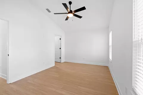 Bedroom - 916 Kennedy Dr, Saint Augustine, FL 32084 photo 5 of 9