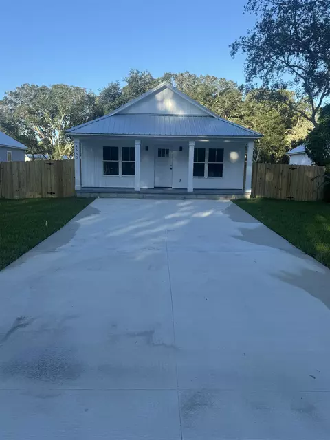Exterior - 916 Kennedy Dr, Saint Augustine, FL 32084 photo 7 of 7