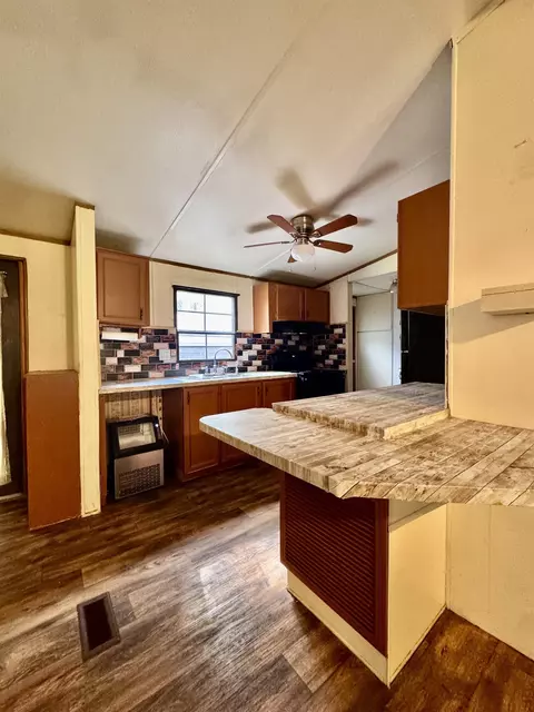 202 N Pine Ave, Florahome, FL 32140 photo 11