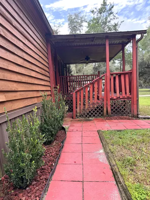 202 N Pine Ave, Florahome, FL 32140 photo 3