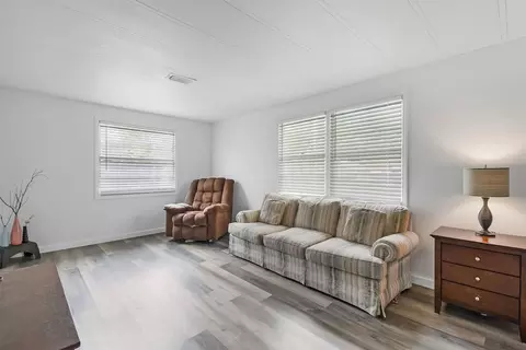110 N Whitney St, Saint Augustine, FL 32084 photo 4