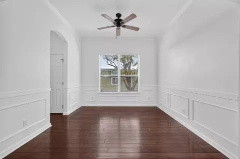 Living - 383 High Tide Dr, Saint Augustine, FL 32080 photo 3 of 4