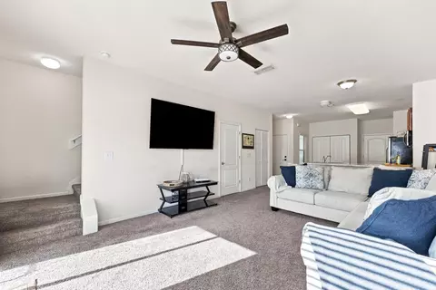 Living - 33 Buckley Ct, Saint Augustine, FL 32086 photo 4 of 4