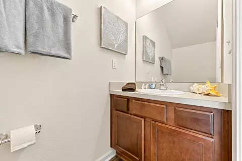 Bath - 33 Buckley Ct, Saint Augustine, FL 32086 photo 3 of 3