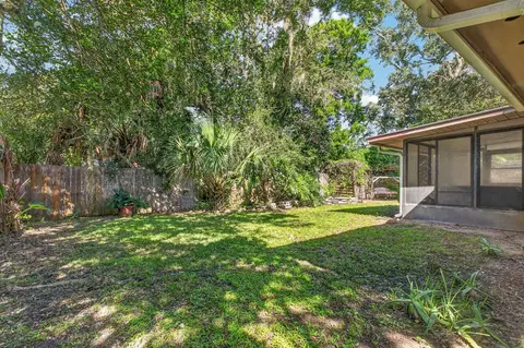 Exterior - 26 Lee Dr, Saint Augustine, FL 32080 photo 11 of 14
