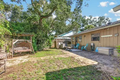 Exterior - 26 Lee Dr, Saint Augustine, FL 32080 photo 8 of 14