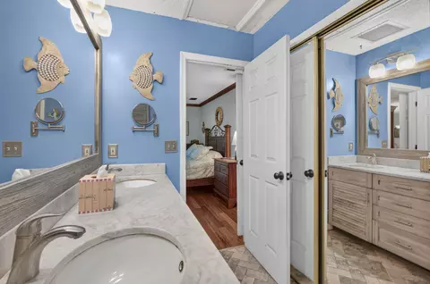 Bath - 26 Lee Dr, Saint Augustine, FL 32080 photo 4 of 5