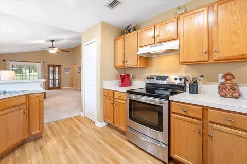 Kitchen - 1784 Keswick Rd, Saint Augustine, FL 32084 photo 2 of 4