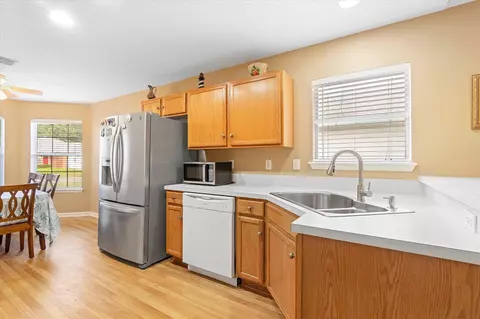 Kitchen - 1784 Keswick Rd, Saint Augustine, FL 32084 photo 4 of 4