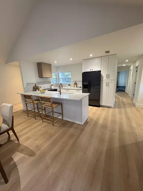 Kitchen - 150 Ocean Hollow Ln, Saint Augustine, FL 32084 photo 2 of 4