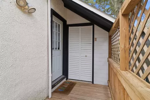 Exterior - 5 Riberia St, Saint Augustine, FL 32084 photo 2 of 11