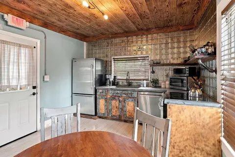 Kitchen - 5 Riberia St, Saint Augustine, FL 32084 photo 7 of 8