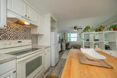 Kitchen - 107 15th St, Saint Augustine, FL 32080 photo 7 of 10