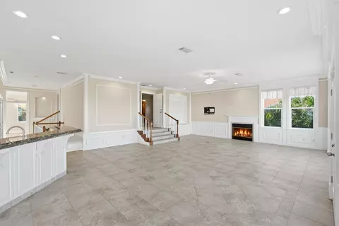 Living - 5042 Atlantic Vw, Saint Augustine, FL 32080 photo 6 of 7