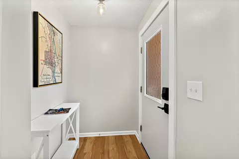 Entry Way - 12 Sylvan Dr, Saint Augustine, FL 32084 photo 4 of 5